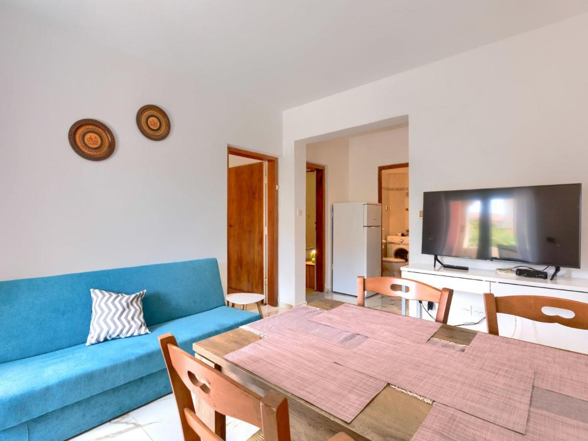 Apartment Romantika - Roj108 By Interhome Ровінь Екстер'єр фото